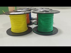 El tubo suelto de protección de fibra óptica vacío